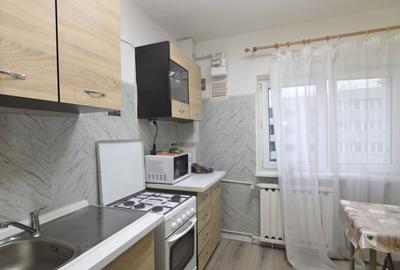 Garsonieră decomandată, mobilată în Dristor - 9