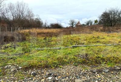 Teren extravilan de vanzare, 1.057 mp, zona Sigmir - 12