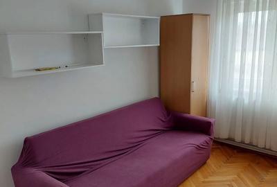 Apartament cu 3 camere decomandat în Cetate - 3