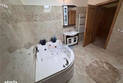 Casă cu 5 camere cu Teren 1000 Mp în Rediu - 3