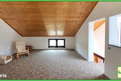 Casă cu 4 camere în Piatra - 4