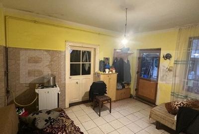 Oportunitate ! Casa de 55 mp utili ,teren  194 mp , zona P-ta Abator ! - 2