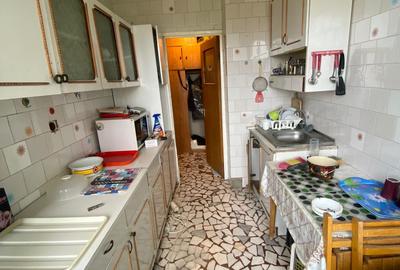 4 camere | 8 min metrou | 90 mp | bloc anvelopat | Drumul Taberei 4 camere | 8 min metrou | 90 mp | bloc anvelopat | Drumul Taberei - 4