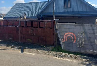 Casă cu 4 camere în Bălțați - 2