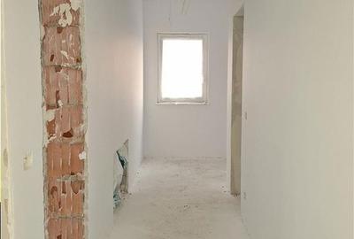 Casă cu 3 camere cu Teren 470 Mp în Breazu - 5