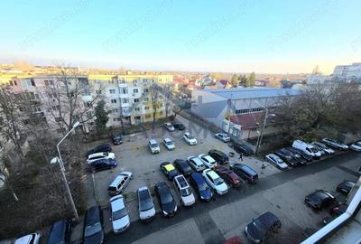 Ap. 2 cam - Bd. Bucure?ti - 55mp - 350 / luna - Mobilat &Utilat - 14