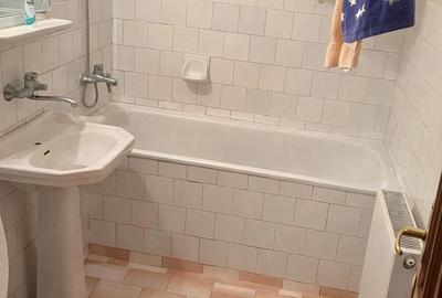 Apartament cu 2 camere decomandat în Central - 1
