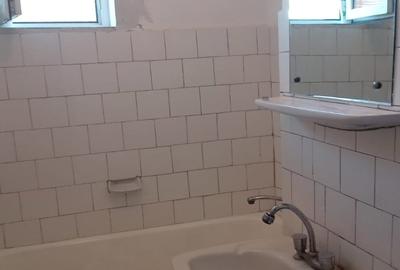 Apartament 3 camere Micro 38 - 2