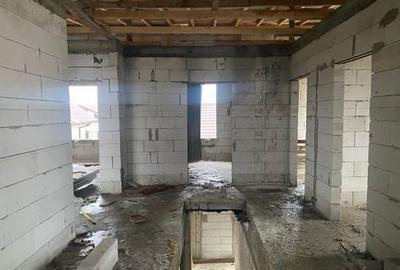 Casă cu 7 camere cu Teren 486 Mp în Lumina - 7