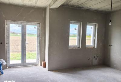 Casă cu 4 camere în Exterior Vest - 6