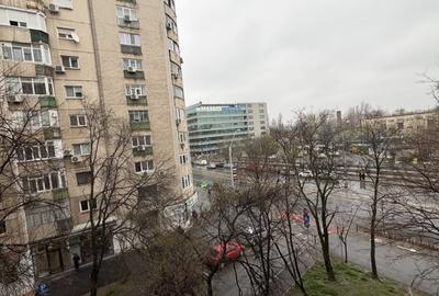 Apartament cu 3 camere semidecomandat, mobilat în Drumul Taberei - 12