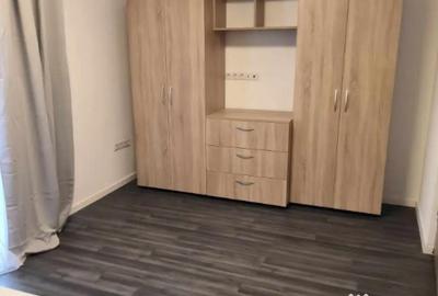 Apartament cu 3 camere decomandat în Florești - 2