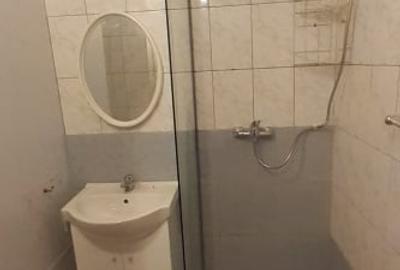 Proprietar inchiriez garsoniera cu balcon Proprietar inchiriez garsoniera cu balcon - 6