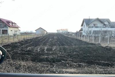 Teren de 5000 mp, în Central - 2