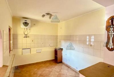 Casă individuală cu 5 camere cu Canalizare în Frătești - 11