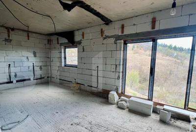 Casa de Vanzare, 3 Camere, SP+M, 138 mp, la Rosu, zona Mices - 2