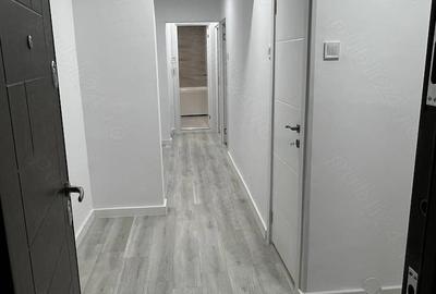 Spațiu comercial, de 50 mp, în Micro 12 - 2