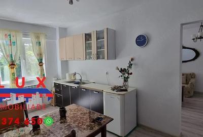Apartament cu 3 camere nedecomandat în Babadag