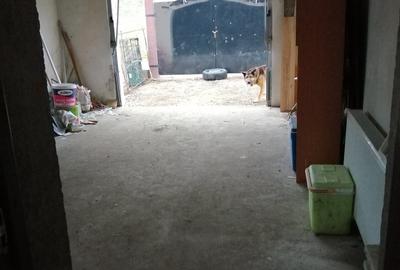 Casa de vanzare,str. Remetea,5 camere, parter+etaj,teren 5 ari,singur in curte. - 3