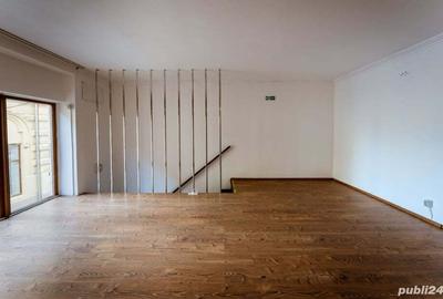Spațiu comercial, de 120 mp, în Ultracentral - 3