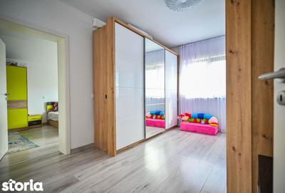 Casă cu 5 camere cu Teren 531 Mp în Sânpetru - 15