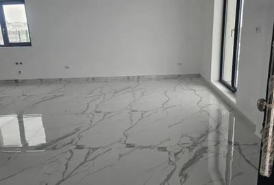 Casă cu 7 camere cu Teren 412 Mp în Malu Mare - 14