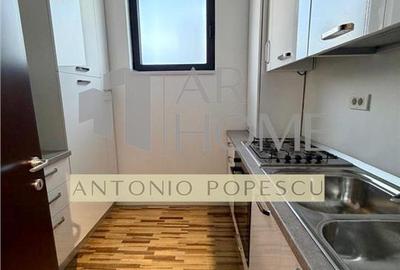 Apartament cu 3 camere decomandat, mobilat în P-ța Mihai Viteazu - 14