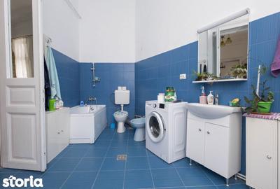 Spațiu comercial, de 122 mp, în Eminescu - 4