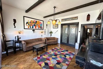 B-dul Carol I, 93 mp utili, stradal, etaj 6 din 7, amenajat, 2 bai - 2