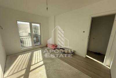 Casă cu 5 camere cu Teren 470 Mp în Ghiroda