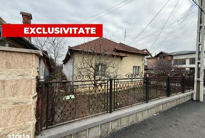 Casă cu 4 camere decomandat cu Canalizare în Florești