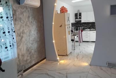 Casa 4 camere - Poarta Alba - 140.000 euro(Cod E11) - 14