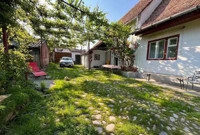 Casă cu 4 camere cu Teren 2200 Mp în Viscri - 10