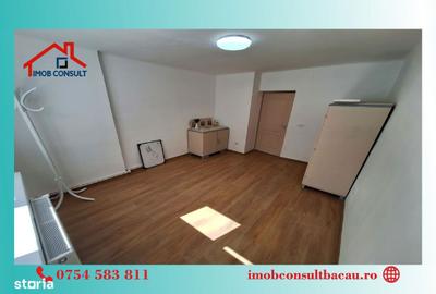 Apartament cu 2 camere semidecomandat în 9 Mai - 3