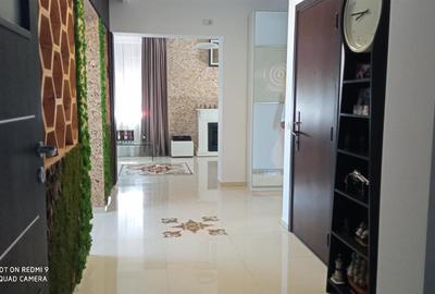 Apartament cu 3 camere decomandat în Central - 12