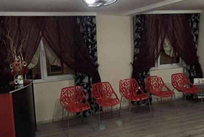 Spațiu comercial, de 50 mp, în Central - 1