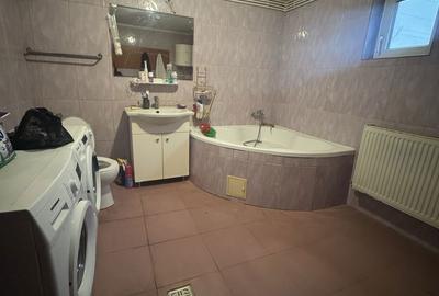 Casă cu 3 camere în Central - 8