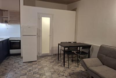 Apartament cu 2 camere semidecomandat în 1 Mai - 3
