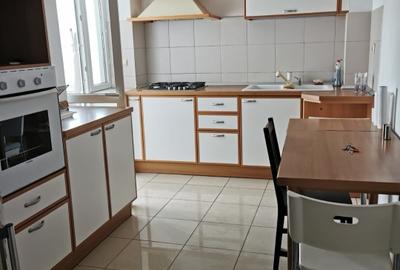 Apartament cu 4 camere decomandat în Unirii - 7