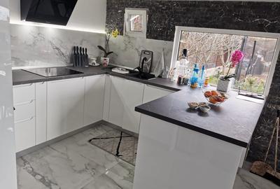 Casă cu 4 camere în Olteni - 8