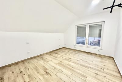 Duplex cu 5 camere cu Canalizare în Moșnița Veche - 7