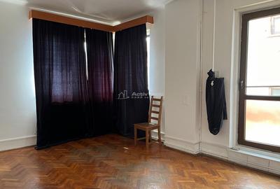 Casă cu 5 camere cu Teren 300 Mp în Ultracentral - 2