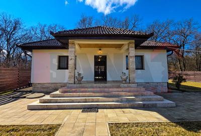 Casă individuală cu 2 camere cu Canalizare în Hipodrom 1 - 5