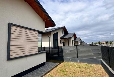 Casă cu 4 camere cu Teren 440 Mp în Frumușani - 4