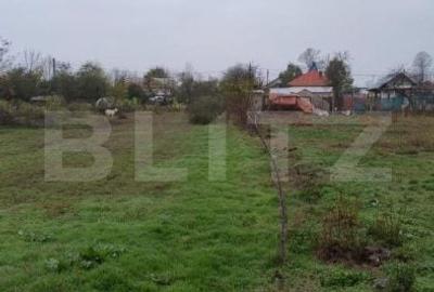 Teren de 3000 mp, în Conțești - 5