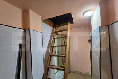 Casa cu 5 camere ?i teren de 461 mp, zona Poiana - 7