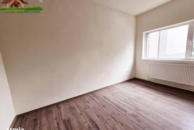 Spațiu comercial, de 106 mp, în Baza 3 - 5
