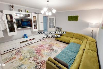 Apartament cu 3 camere decomandat în Central - 8