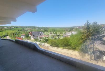 Apartament cu 2 camere decomandat în Central - 9