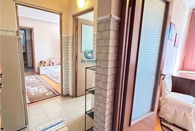 Apartament cu 3 camere în Florilor - 5